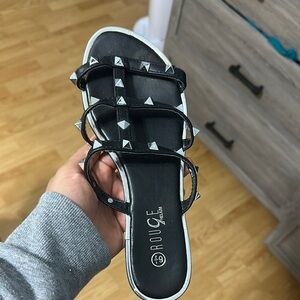 Rouge Helium Black Studded Women's Sandals
